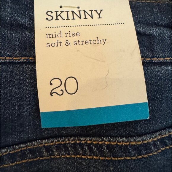 Style & Co Womens Mid Rise Skinny Jeans Size 20 Medium Wash Stretchy - Picture 5 of 5